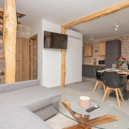 Cozy In Vinjani Donji With Wi-fi Vakantiehuis *